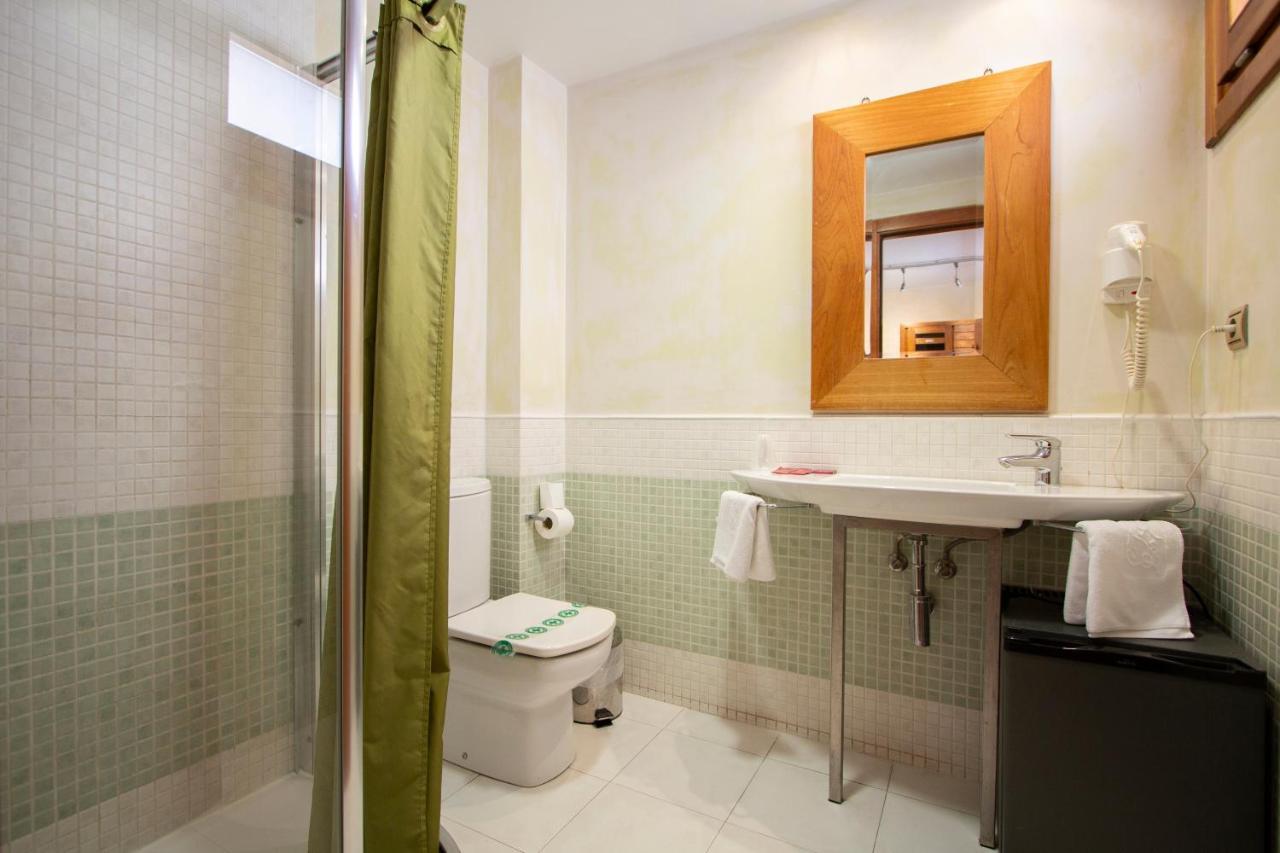 Hostal Los Canteros Golmayo Екстериор снимка
